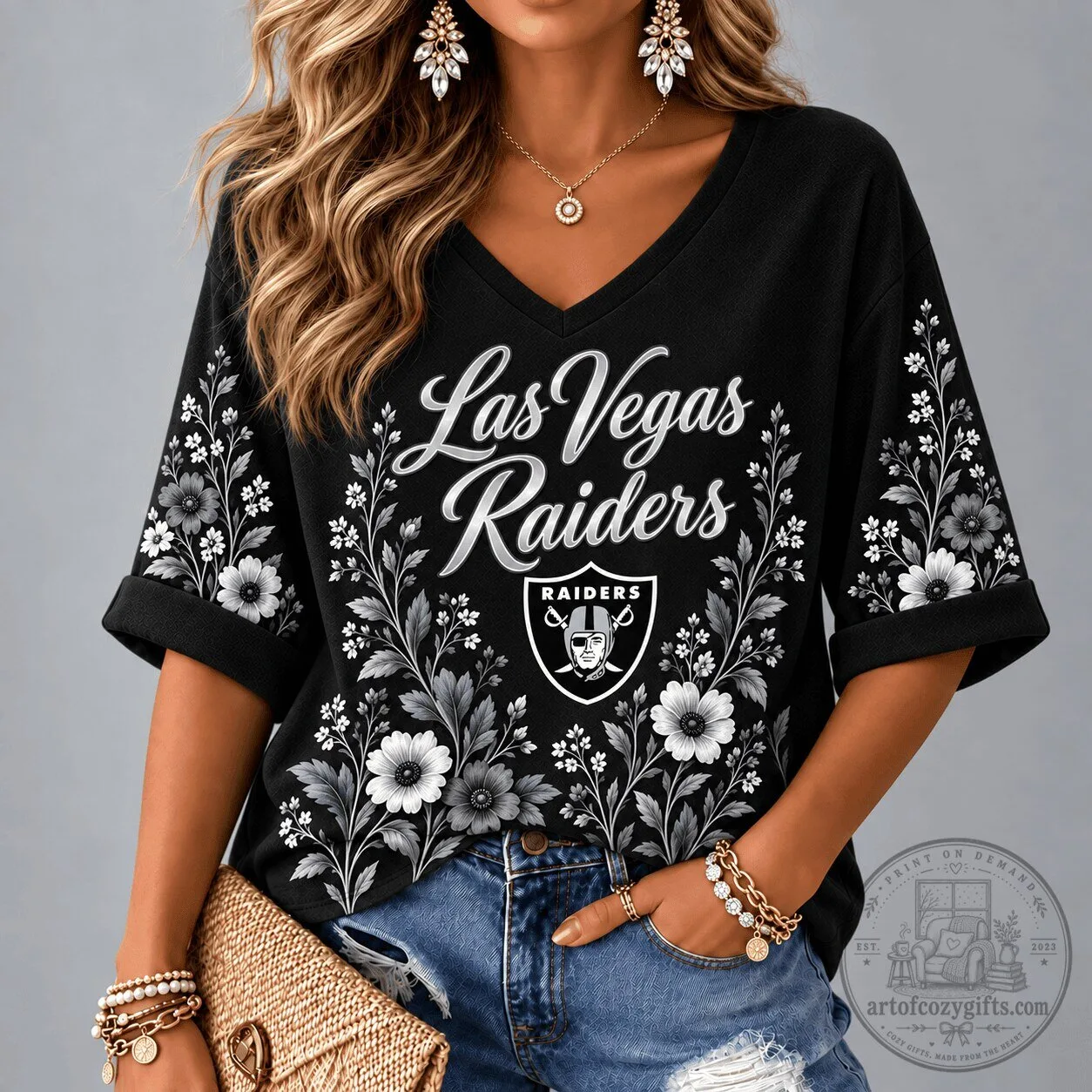 Las Vegas Raiders Floral Garden V-Neck Short Sleeve T-Shirt